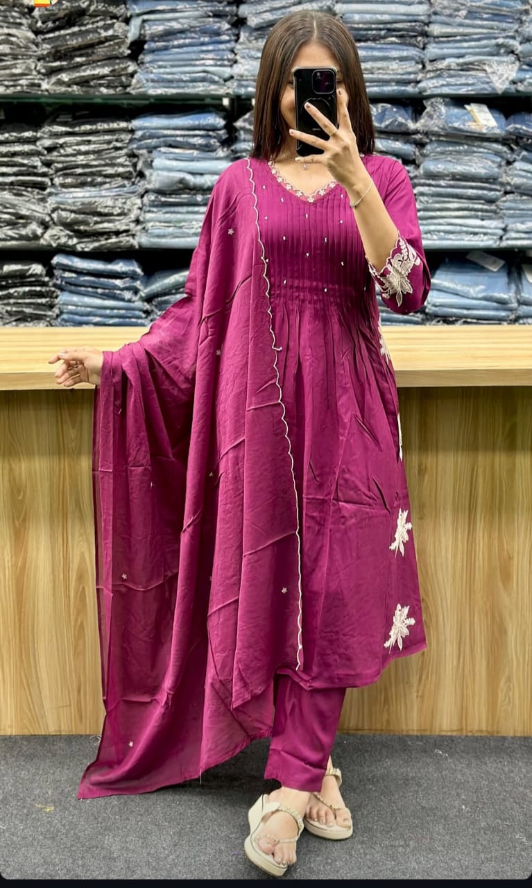 Handblock Printed Kurti And Pant Set With Beautiful Dupatta For Indian Women’s