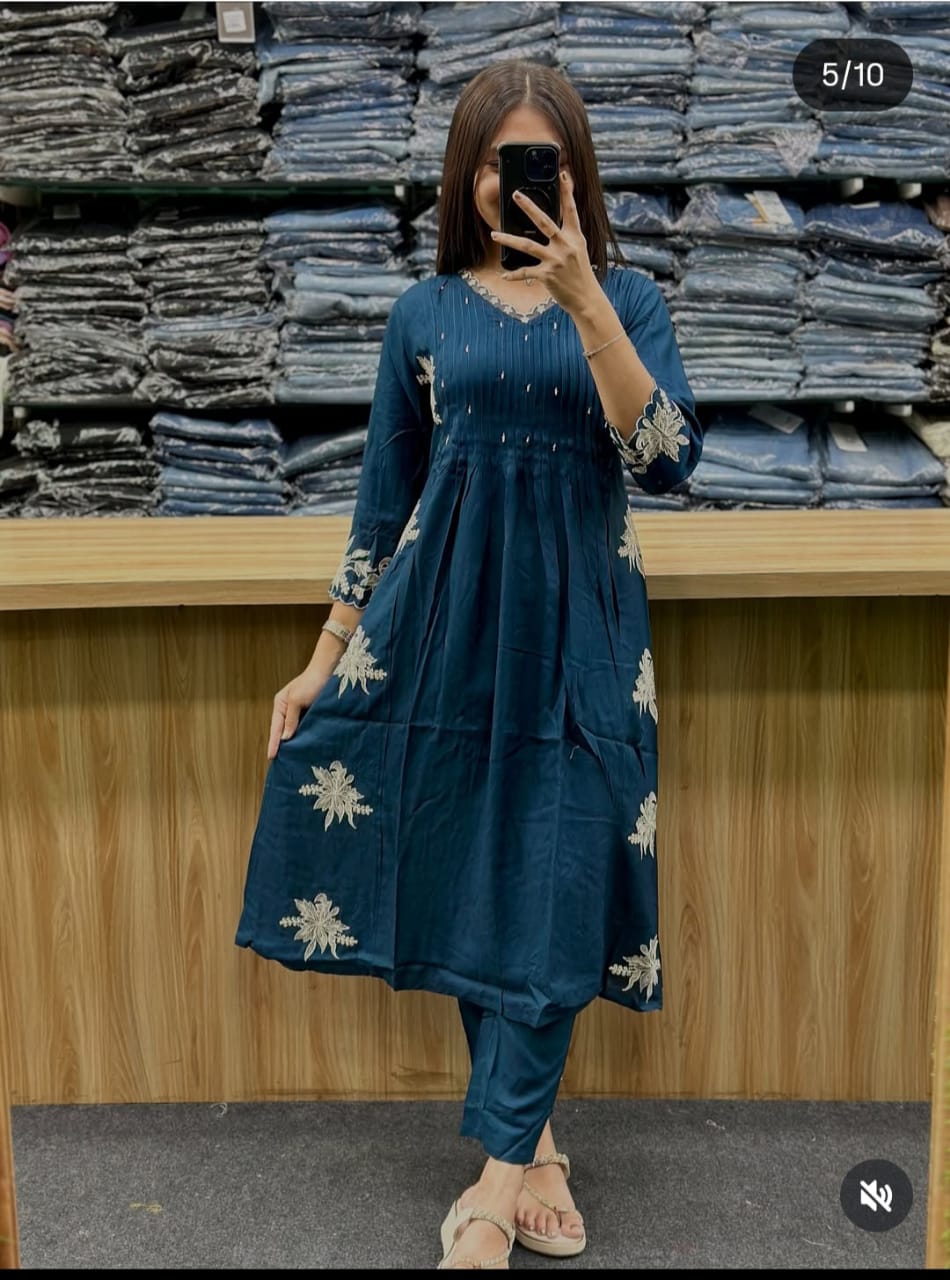 Handblock Printed Kurti And Pant Set With Beautiful Dupatta For Indian Women’s