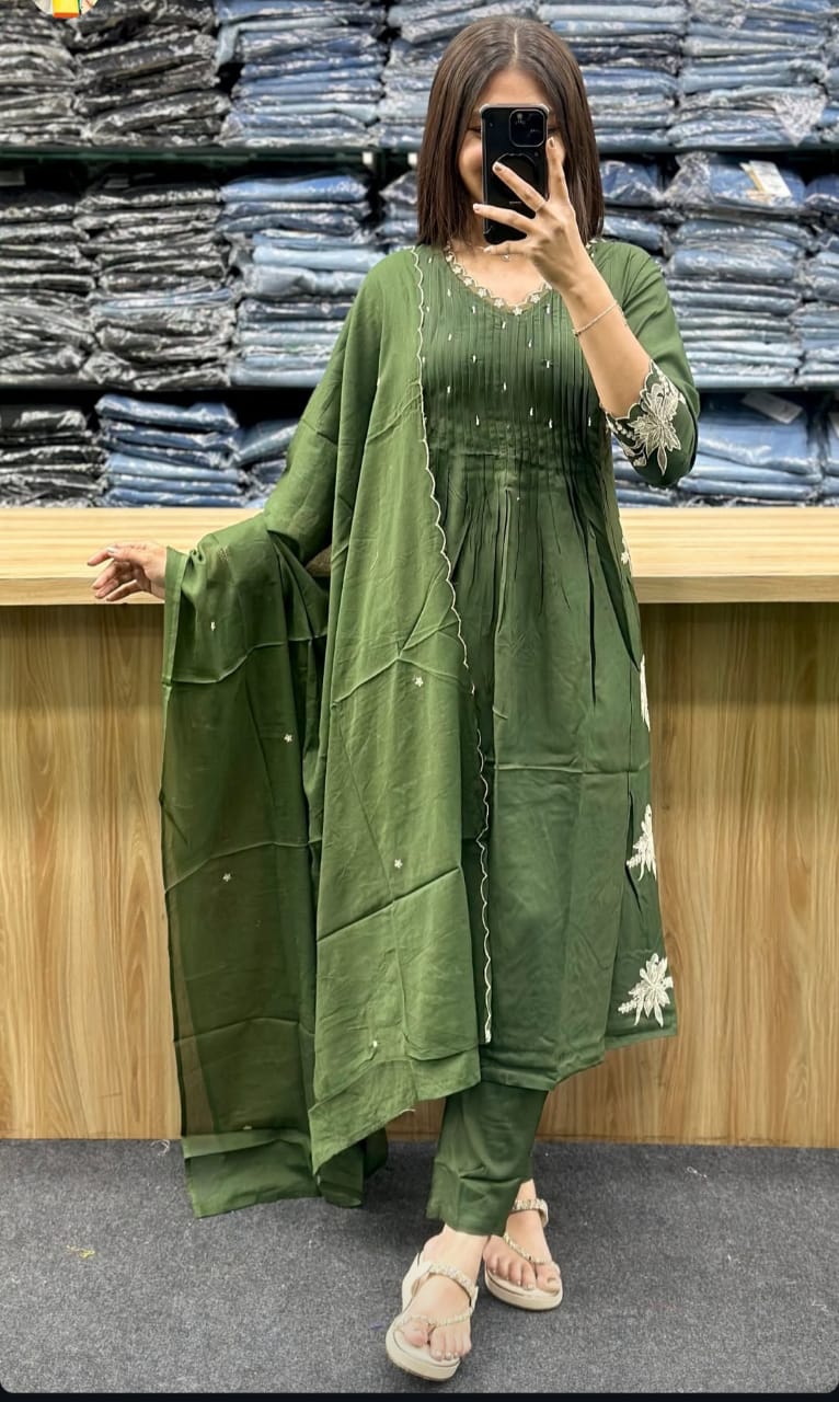 Handblock Printed Kurti And Pant Set With Beautiful Dupatta For Indian Women’s