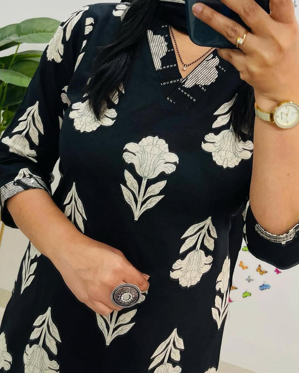 Latest Beautiful Kurti Pant Set With Dupatta For Women’s And Girls