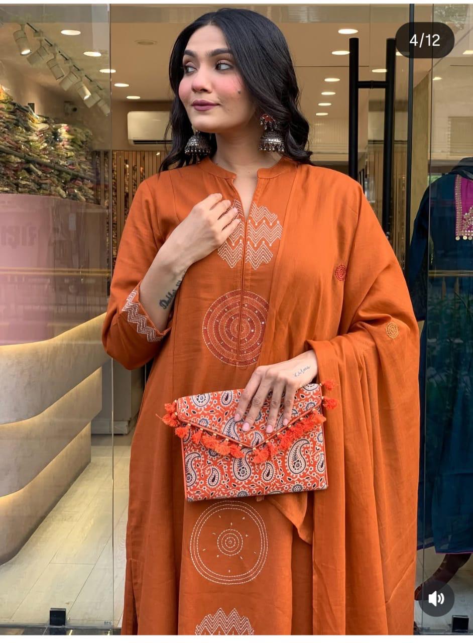 Jaipuri Print Trendy Kurti pant Set With Dupatta For Women’s