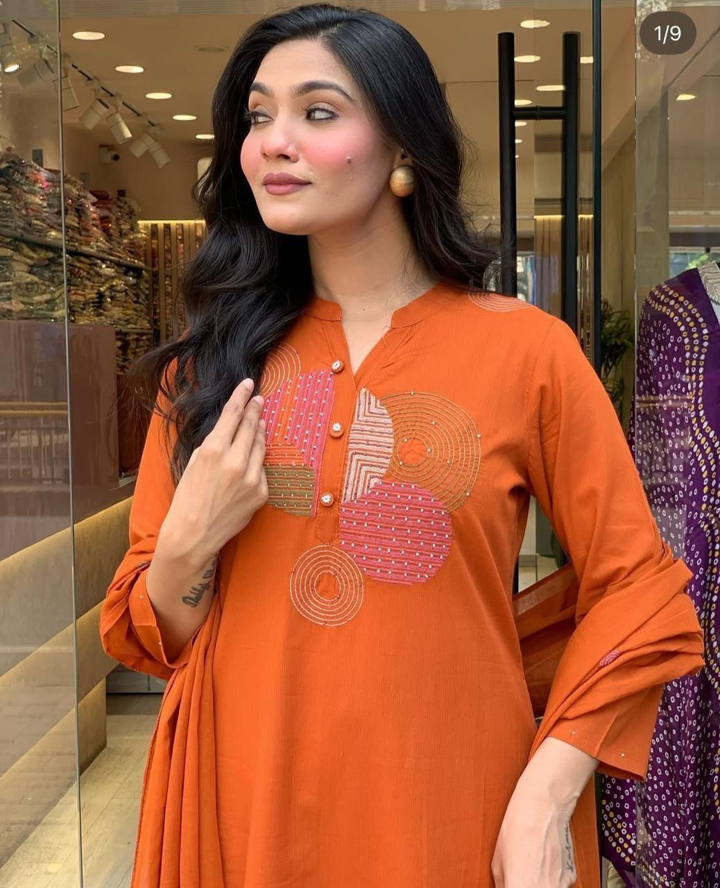 Traditional Indian Wear Cotton Kurti Pant with Dupatta for Women