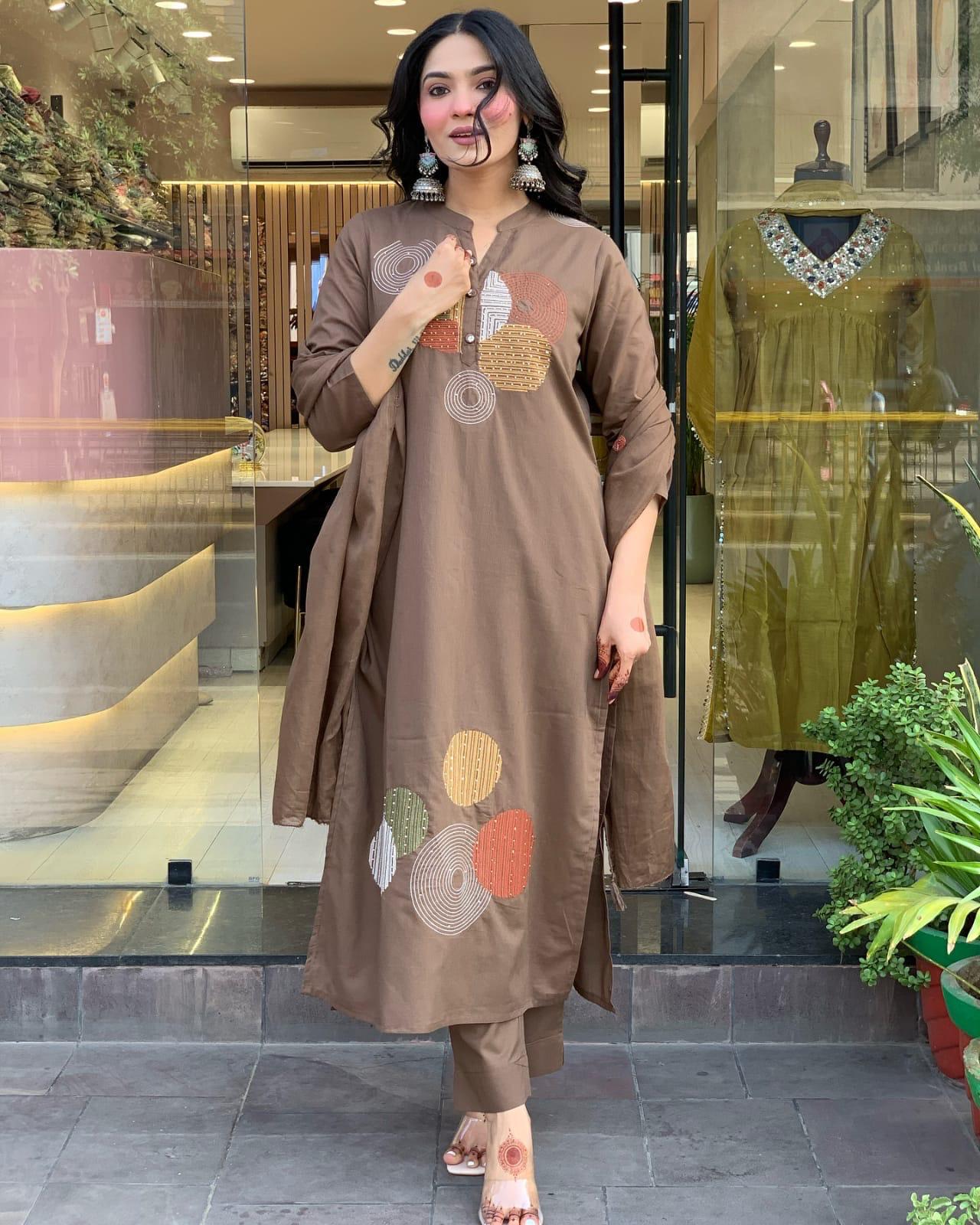 Traditional Indian Wear Cotton Kurti Pant with Dupatta for Women