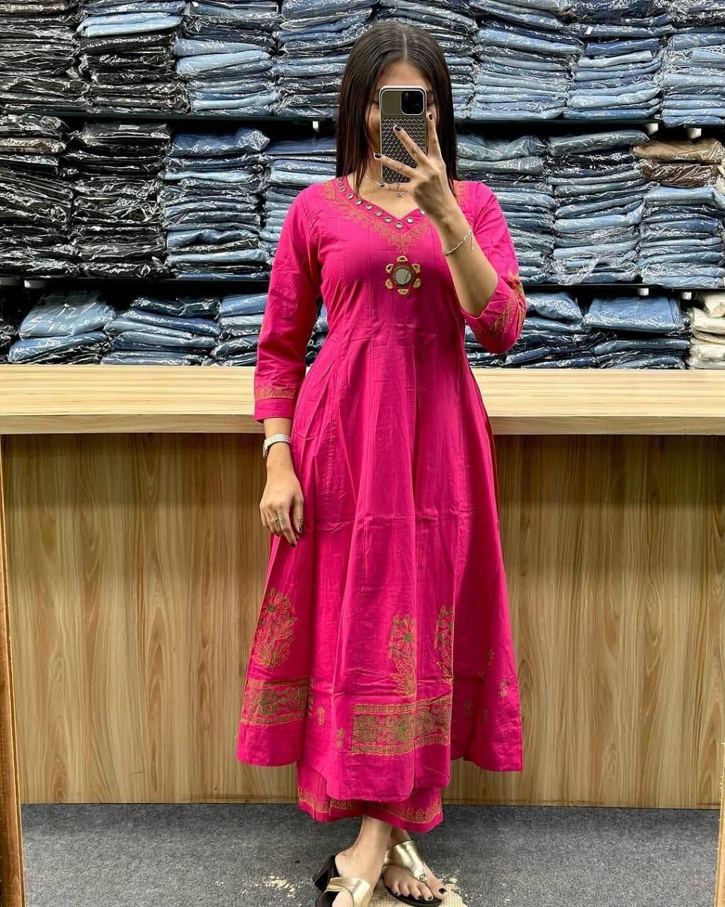 Cotton New Beautiful Kurti And Pant Set For Women's