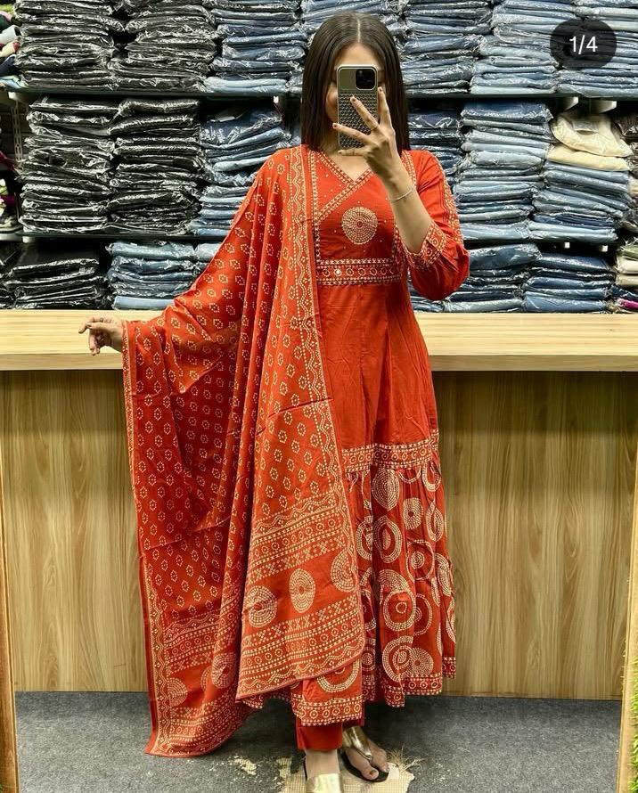 Hand Work Cotton Kurta And Pant With Dupatta Set For Indian Women's/Ethenic Wear For Women's