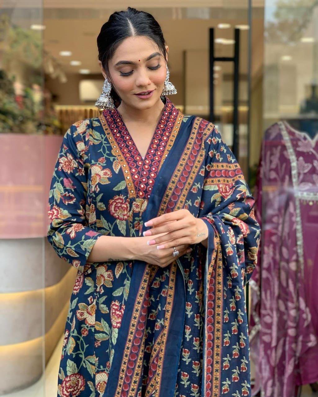 Latest Trendy Cotton Kurti Pant And Dupatta for Women's