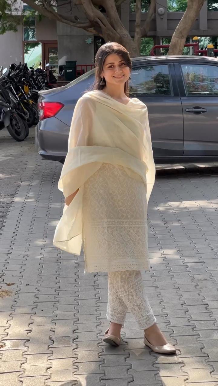 New Beautiful Indian Women's Kurti pant With Dupatta Sets