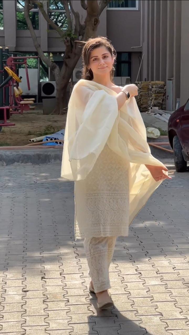 New Beautiful Indian Women's Kurti pant With Dupatta Sets