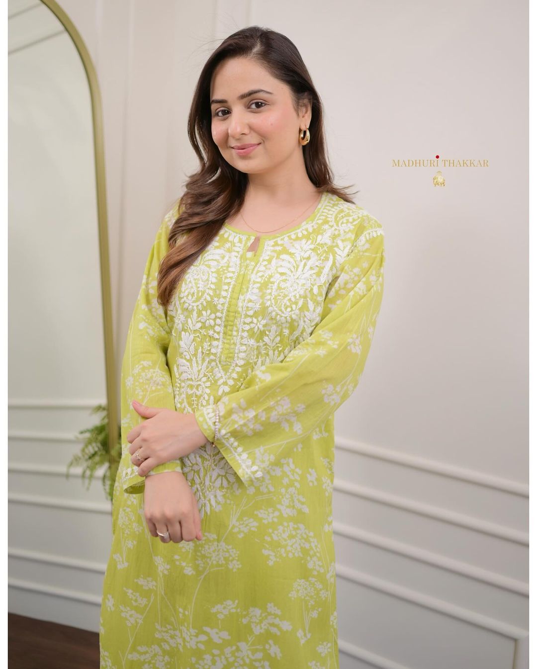Chikankari Trending New Kurta And Pant Set For Women's