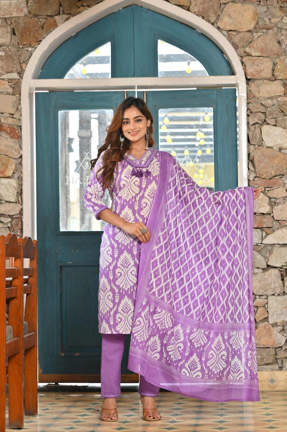 Latest New Trendy Kurta Pant And Dupatta Set For Women's
