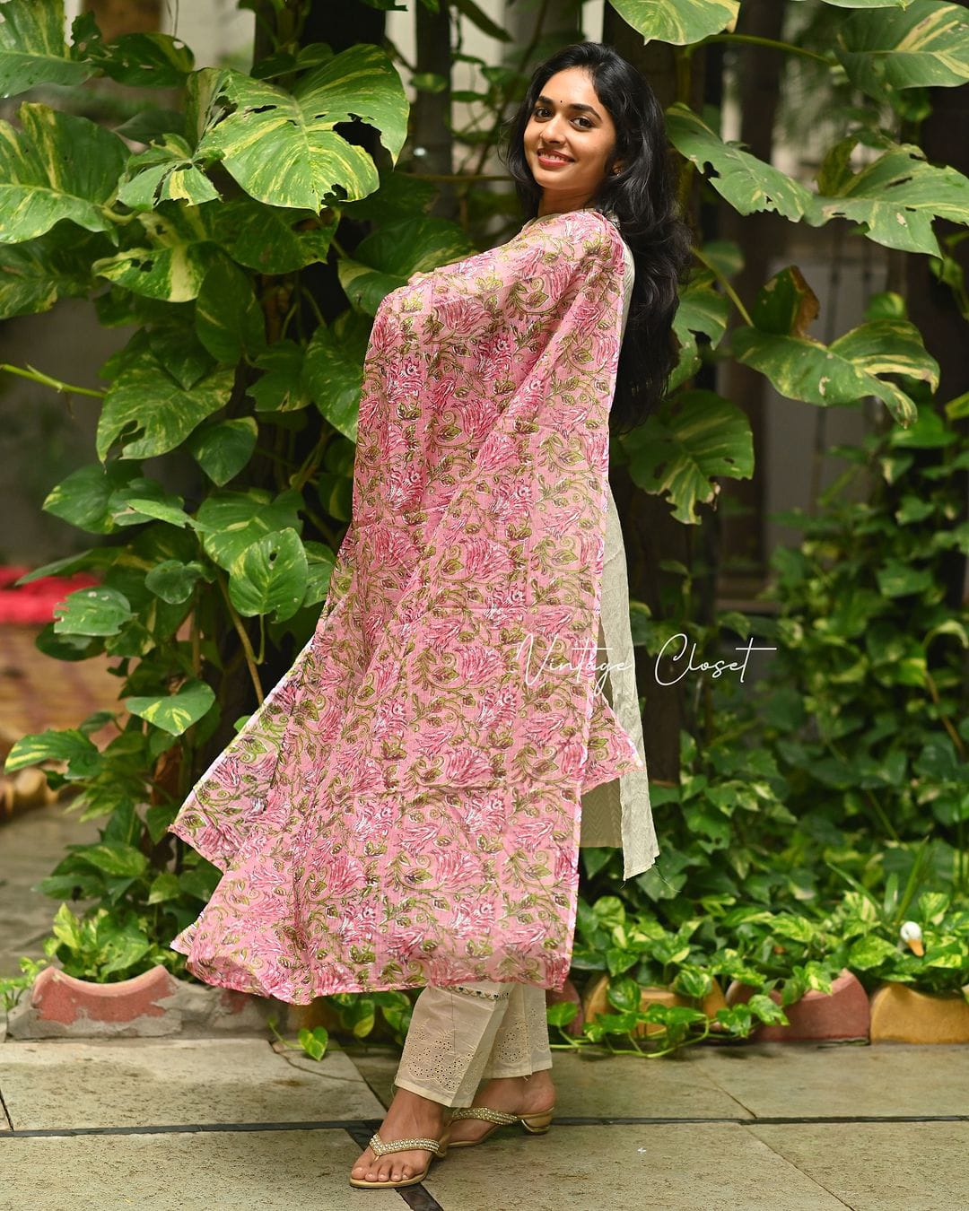 Women's New Trendy Cotton Kurti Pant And Dupatta Set