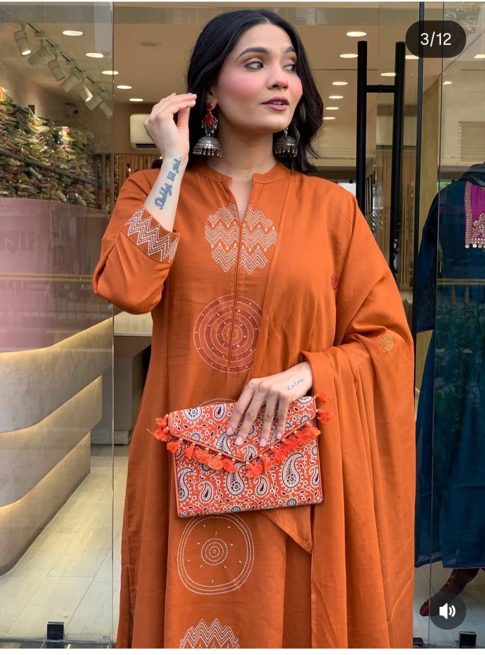 Jaipuri Print Trendy Kurti pant Set With Dupatta For Women’s